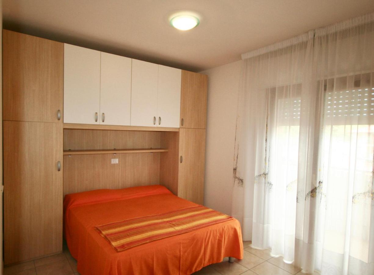 Ba- Tintoretto Apartments - Lignano Sabbiadoro Exterior photo